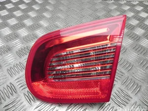 Volkswagen 1Q0 945 094 / 1Q0945094 EOS (1F7, 1F8) 2009 Feu arrière