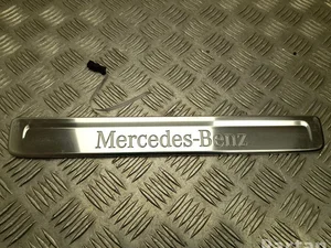 Mercedes-Benz A 206 680 18 01 / A2066801801 GLC X254 2024 Bordure de seuil de porte