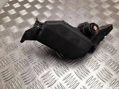 Lexus 82662-76070 / 8266276070 UX (ZA10) 2021 Boîte à fusibles - Image 1