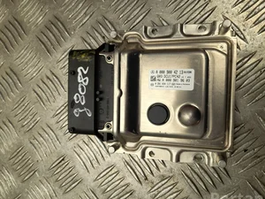 Mercedes-Benz A 000 900 42 13 / A0009004213 V-CLASS, Metris,  (W447) 2018 unité de contrôle