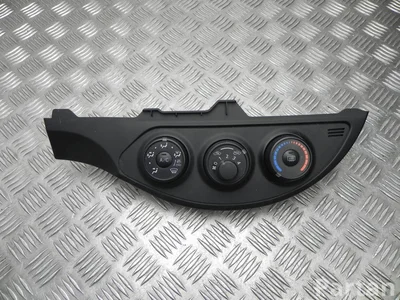 Toyota 55406-0D390, 55903-75F604 / 554060D390, 5590375F604 YARIS (_P13_) 2017 Панель управления автом.сист. кондиционера - Изображение 1