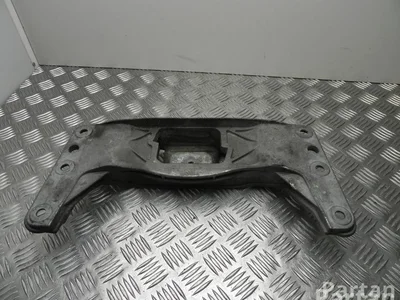 BMW 6761106 5 Touring (E61) 2009 Support - Image 1