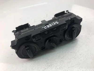 Volkswagen 53701CF GOLF V (1K1) 2008 Contrôle automatique de la climatisation - Image 1