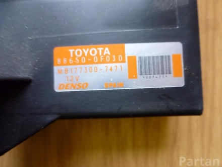 TOYOTA 88650-0F030, MB177300-7471 / 886500F030, MB1773007471 COROLLA (_E12_) 2006 Conjunto de amplificador de aire acondicionado