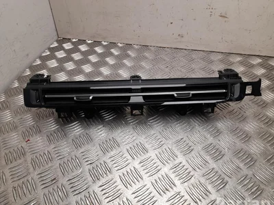 BMW 9873178 IX 1 2023 Évent Central - Image 1