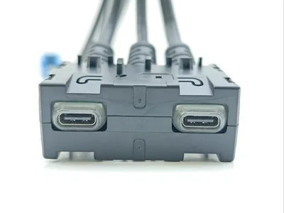 Mercedes-Benz A2978200801 EQS (V297) 2022 Périphérique d'entrée USB - Image 1