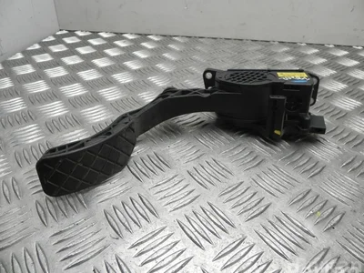 Volkswagen 6Q2 723 503 H / 6Q2723503H POLO (6R, 6C) 2010 Pédale d'accélérateur - Image 1