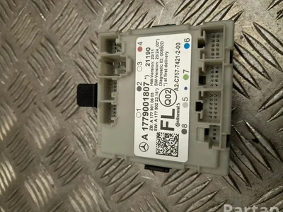 Mercedes-Benz A1779001807 CLA X118 (shooting brake) 2021 Unité de commande pour porte Left Front - Image 1