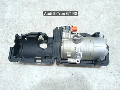 Audi 9J1816797C, 2345208354 E-TRON GT Sedán (F83, F8P) 2024 Compresor de aire acondicionado - Imagen 1