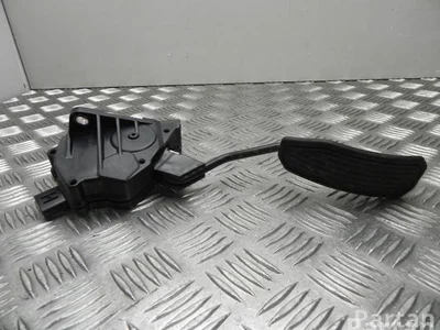 Lexus 78110-33010 / 7811033010 RX (_L1_) 2009 Pédale d'accélérateur - Image 1