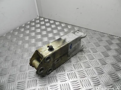 BMW 6018858 5 (F10) 2016 Support / montage - Image 1