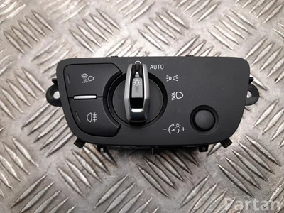Audi 4M0 941 531 AA / 4M0941531AA A5 Sportback (F5A) 2017 Interrupteur de lumière - Image 1