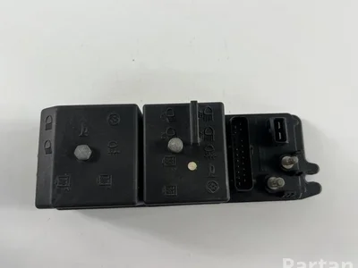 Alfa Romeo PA6-GF/M40 / PA6GFM40 166 (936_) 2006 Boîte à fusibles - Image 1