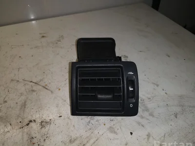 Volvo 30715098 V50 (MW) 2006 Prise d'air / Conduit d'air d'admission - Image 1