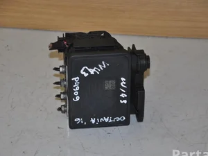 Škoda 3Q0907379T OCTAVIA III Combi (5E5) 2015 Unité de commande hydraulique ABS