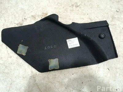 Maserati 082172100 GRAN TURISMO 2011 Poszycie bagażnika - Zdjęcie 1