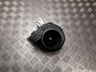 Toyota G9230-33050 / G923033050 RAV 4 V 2020 Ventilateur d'intérieur - Image 1