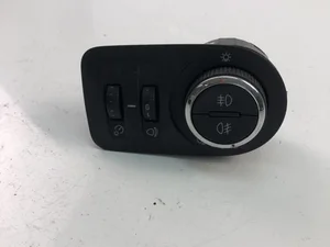 Opel 13310331 CORSA D 2009 Interrupteur de lumière