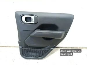 Jeep 5ZW961A3AG, D02403280DBR, 00580078, 7564050 Wrangler JL 2021 Tapicerka drzwi z prawej z tyłu