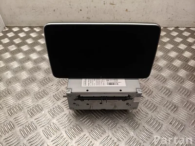 Mercedes-Benz A 205 900 22 11, A 205 900 81 17 / A2059002211, A2059008117 VITO Tourer (W447) 2014 Radio z odtwarzaczem CD - Zdjęcie 1