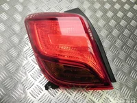 Toyota KOITO 0D-166, E4 17489 / KOITO0D166, E417489 YARIS (_P13_) 2016 Feu arrière