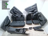 Audi 4M0959339 Q8 e-tron 2024 Sitze komplett Türverkleidung Armlehne 