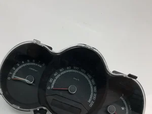 Kia 94009-1P100 / 940091P100 VENGA (YN) 2013 Prietaisų skydelis (spidometras) mph km/h