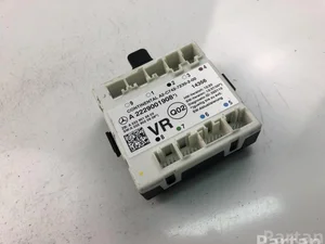 Mercedes-Benz A2229001908 C-CLASS (W205) 2016 Unité de commande pour porte