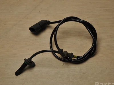 Mercedes-Benz 0265009315 ; A2059058503 / 0265009315, A2059058503 C-CLASS (W205) 2018 Capteur Right Rear Left Rear - Image 1