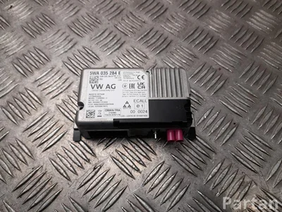 Volkswagen 5WA 035 284 E, 5WA 035 284 B / 5WA035284E, 5WA035284B PASSAT Variant (3G5) 2022 Steuergerät Bluetooth - Bild 1