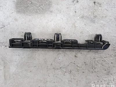 BMW 7184775 5 Touring (F11) 2012 Un autre détail de finition - Image 1