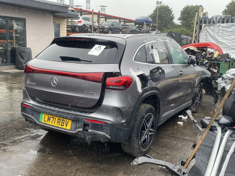 K056 MB EQA350 - Photo 2