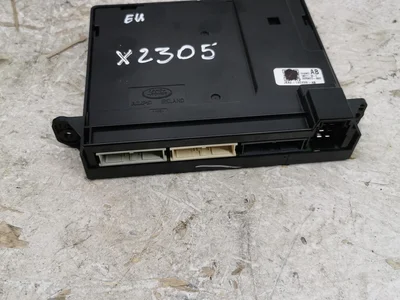 Land Rover J8A214C239AB, J8A2-14C239-AB / J8A214C239AB, J8A214C239AB RANGE ROVER VELAR (L560) 2021 Unité de commande d'amplificateur de climatiseur - Image 1