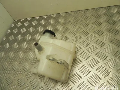 Toyota 1.5 / 15 YARIS (_P13_) 2014 Vase d'expansion du liquide de refroidissement - Image 1