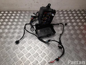 Polestar 8893575492, 80009930 4 2025 Saugiklių dėžė