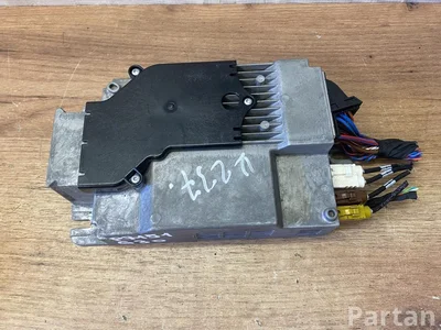 BMW 5A2D564 ; R35A2D56401 / 5A2D564, R35A2D56401 5 (G30) 2021 Audio-Verstärker - Bild 1