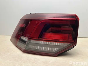 Volkswagen 5H0945095C Golf VIII (CD1) 2021 Reflektor przeciwmgłowy z lewej