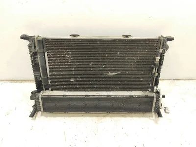 Audi 4H0.121.003.N, 8T0260401C, 4G0.145.804.A / 4H0121003N, 8T0260401C, 4G0145804A Q5 (8R) 2013 Radiateur complect - Image 1