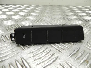 Volkswagen 518 927 137 / 518927137 GOLF SPORTSVAN (AM1) 2015 Commutateur multiple