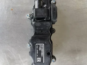 Land Rover H4P3-6J014-AD / H4P36J014AD RANGE ROVER VELAR (L560) 2021 Osłona głowicy cylindra
