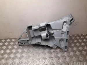 BMW 8069142 X2 (F39) 2020 Support pour pare-chocs Right Rear