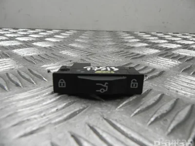 BMW 9253780 7 (F01, F02, F03, F04) 2014 Commutateur/ Bouton - Image 1