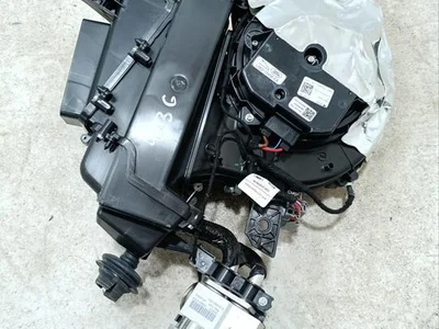 Land Rover N8B2-18D682-AA, L8B2-18456-EA, 496137939 / N8B218D682AA, L8B218456EA, 496137939 Defender Station Wagon (L663) 2022 Evaporator, air conditioning - Image 1