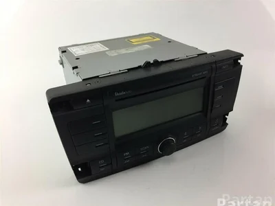 Škoda 1Z0035161C OCTAVIAII (1Z3) 2011 Radio / lecteur CD - Image 1