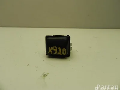 Audi 8J0 907 539 / 8J0907539 A3 Convertible (8P7) 2010 Capteur de pluie / de lumière - Image 1