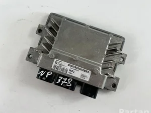 Ford AV21-12A650-CC; S180047012C / AV2112A650CC, S180047012C FIESTA VI 2012 Unité de contrôle moteur