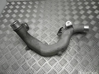 Mazda 1E22 6 Estate (GH) 2010 Bride de liquide de refroidissement - Image 1