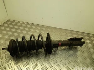 Toyota YARIS (_P13_) 2015 kit amortisseur Left Front