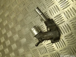 Toyota 01777 RAV 4 V 2020 Bride de liquide de refroidissement