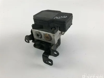 Hyundai 95660-2D500 / 956602D500 ELANTRA Saloon (XD) 2006 Unité de commande hydraulique ABS - Image 1